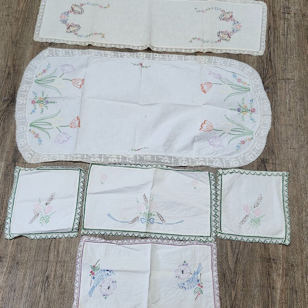 vintage starched doilies embroidered